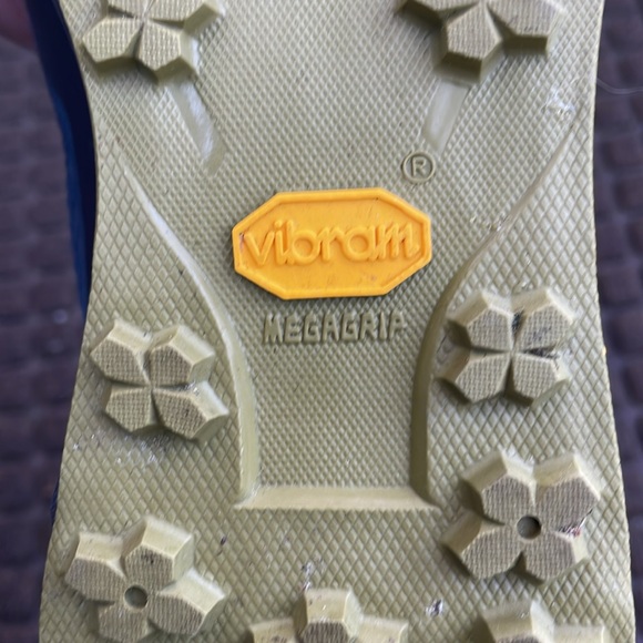 Vasque Breeze LT NTX Waterproof Hiking Boot, Size 8 1/2 - Picture 10 of 10